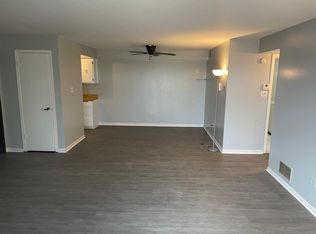 2215 175th St #3, Lansing, IL 60438