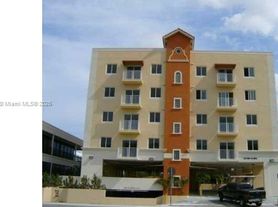 115 SW 42nd Ave, Miami, FL