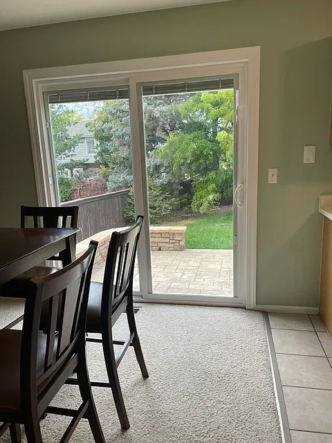 4 bed, 3.5 bath, 1877 sqft, $3,200 — Photo 4