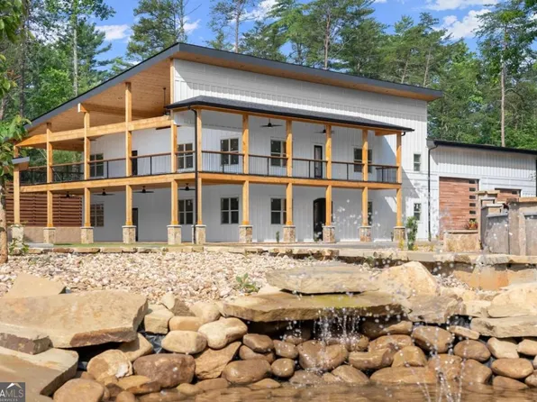 300 Mountain Ridge Dr, Dahlonega, GA 30533