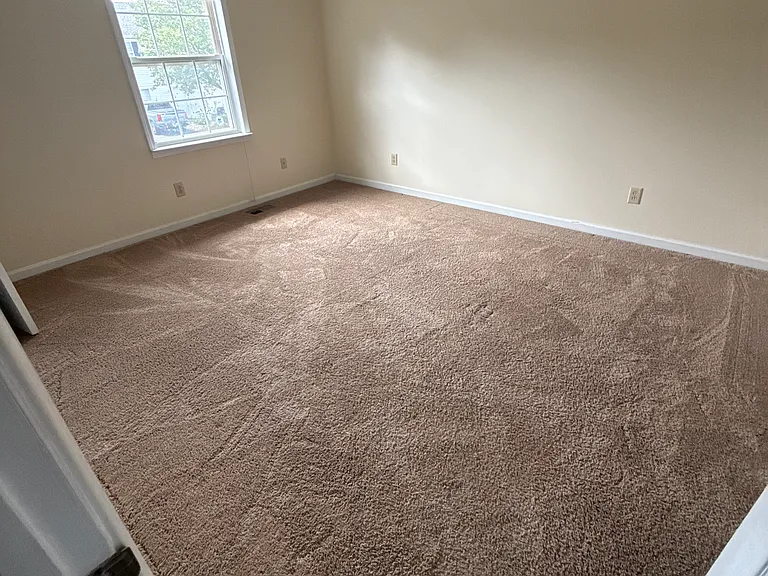 24 Lexington Ct — Photo 16
