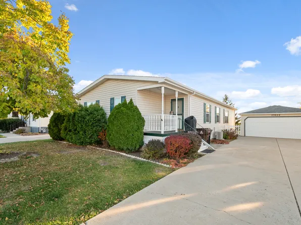 23024 S Big Run Dr, Frankfort, IL 60423