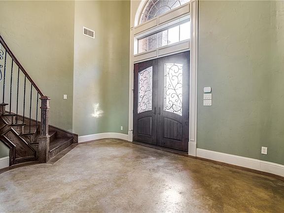 3rd image of 5405 Pinnacle Oak Dr