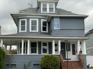 174 Fairview Ave #1, Bridgeport, CT 06606