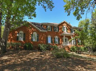 121 Hickory Trace Dr, Lexington, SC 29072