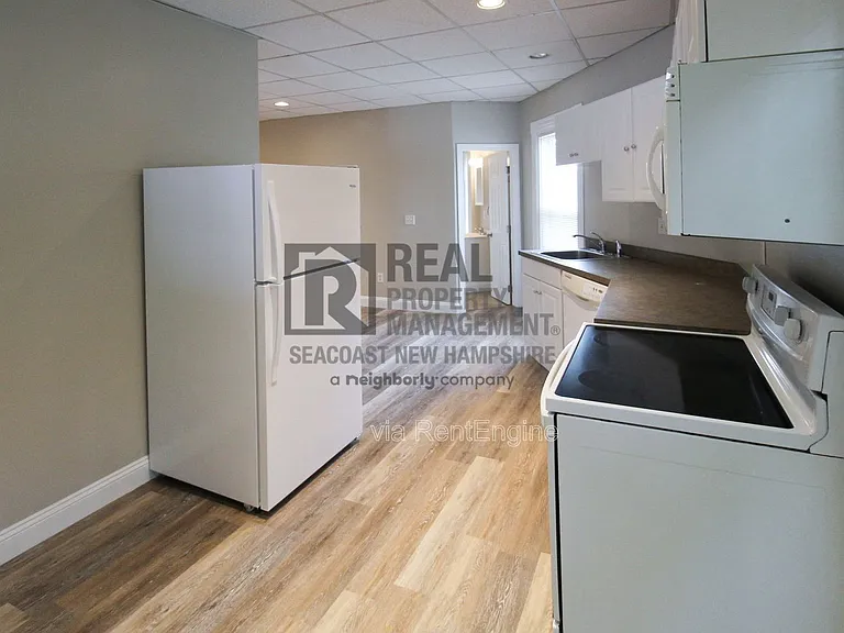 98 Academy St #4 — Photo 2