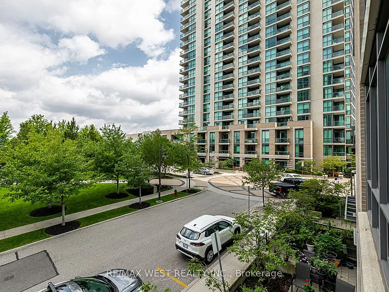 215 Sherway Gardens Rd #212 — Photo 30