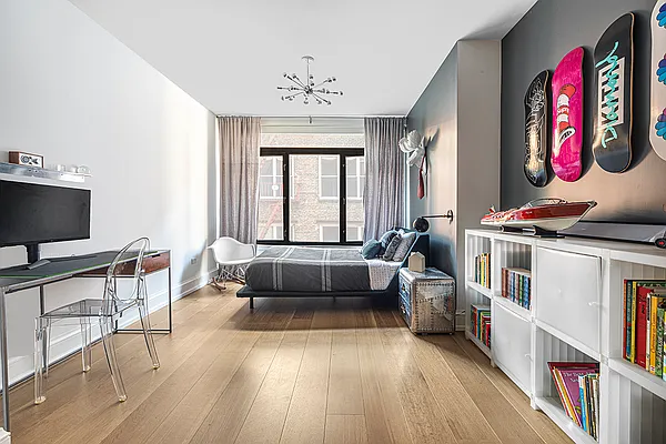 Sold by Compass | media 9