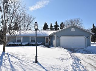 N64W14463 Poplar Dr, Menomonee Falls, WI 53051