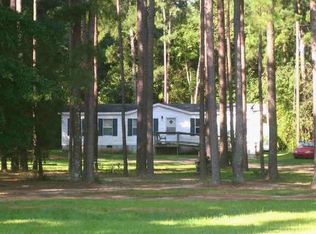 31 Jenkins St, Tennille, GA 31089