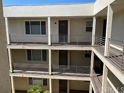 1st image of 10609 Bloomfield St APT 303