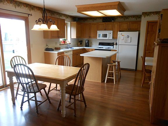 5th image of 1719 Greythorn Dr