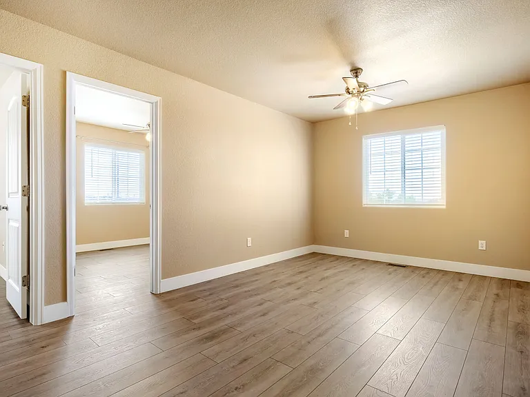 Bonus Room - The size of another large bedroom.