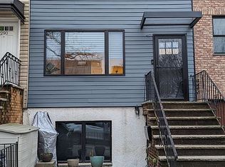 288 18th St, Brooklyn, NY 11215