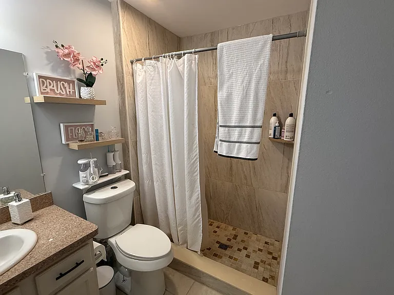 2123 Leighton Dr #2123 — Photo 16