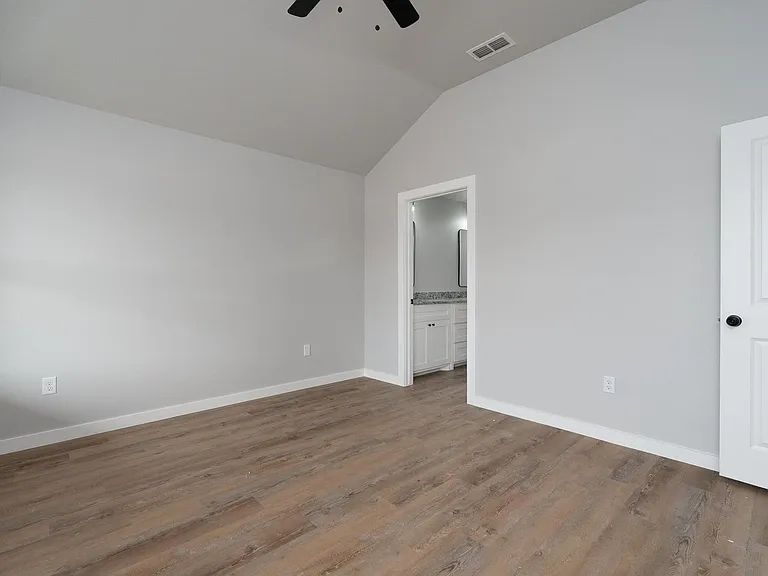 199 Tombstone Rd — Photo 22