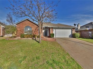 912 Blue Ridge Dr, Edmond, OK 73003