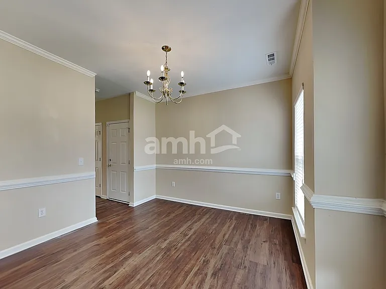 405 Bedstraw Ct — Photo 5