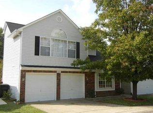 9109 Hampton Ridge Ct, Louisville, KY 40220