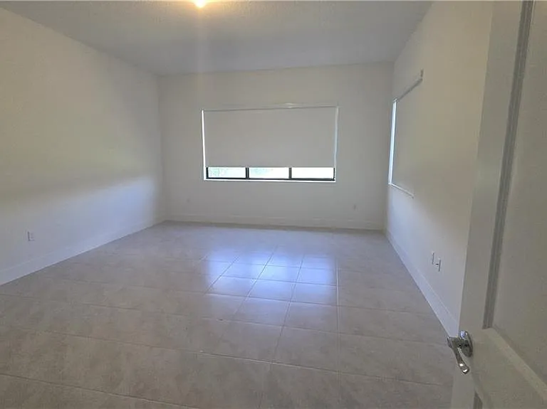 5243 Nevola Ave — Photo 8