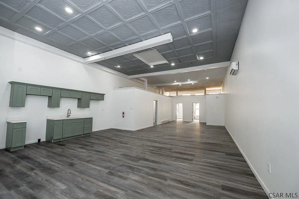 2 bed, 2.0 bath, 1401 sqft, $1,450 — Photo 3