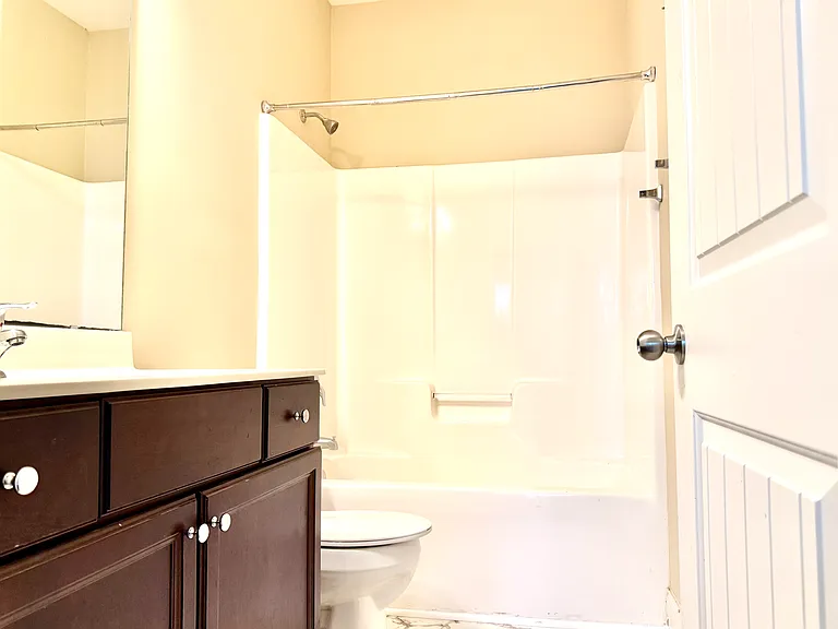 241 Sweet Violet Dr — Photo 27