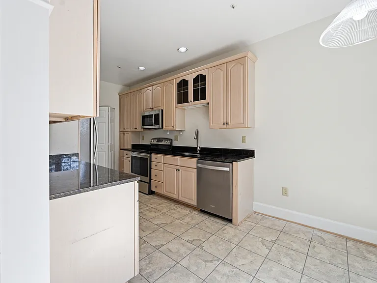 6030 Kelsey Ct — Photo 7