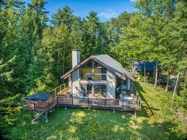 36 Pine Grove Road, Sunapee, NH 03782