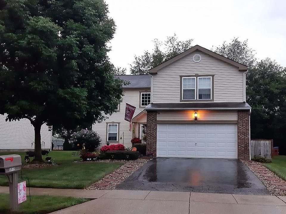 1st image of 6949 Crescent Boat Ln
