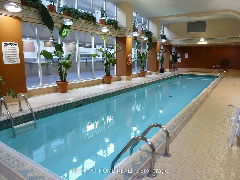 750 Bay St #2306 — Photo 27