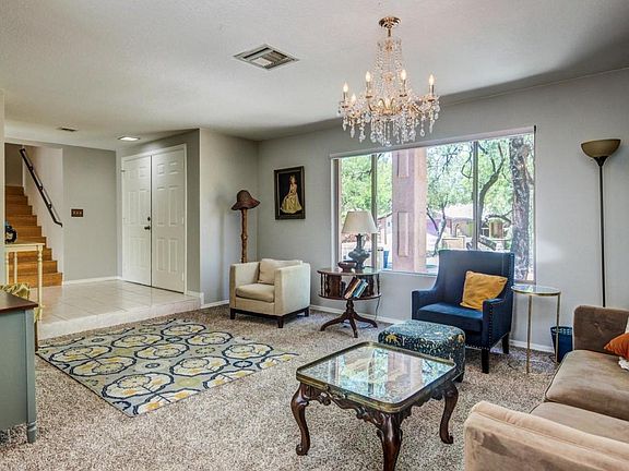 4th image of 2740 N Dos Mujeres Ave