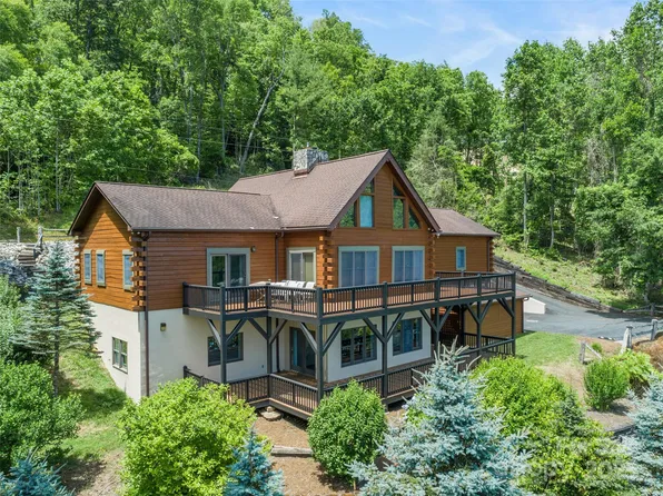 210 Miners Ridge Dr, Burnsville, NC 28714