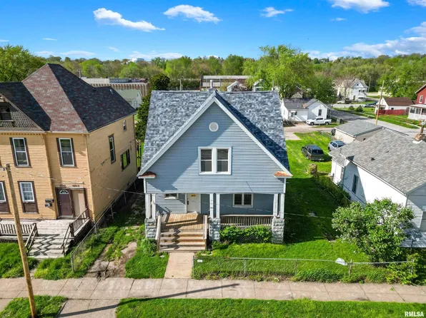 1612 W 3rd St, Davenport, IA 52802