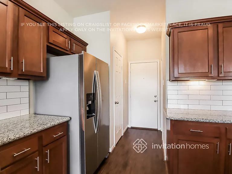 18702 Walden Glen Cir — Photo 5
