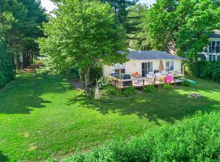 15596 Lakeshore Rd, Union Pier, MI 49129