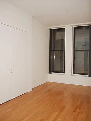Sold by Sotheby's International Realty | media 8