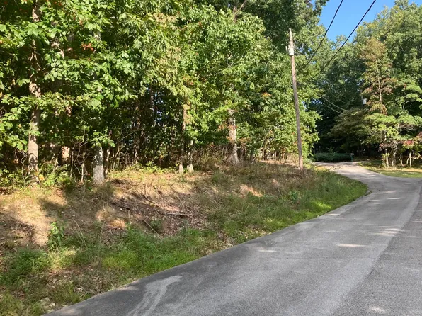 15 Killearn Ct, Fairfield Glade, TN 38558