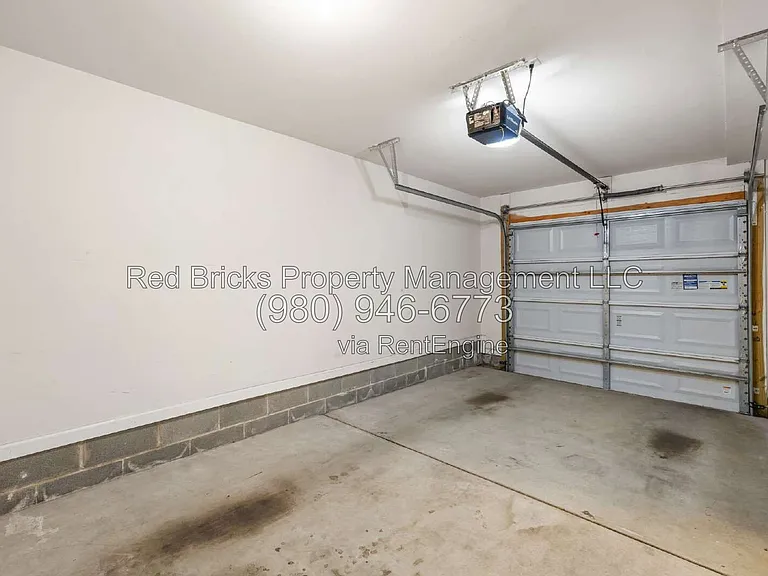 2306 Rachelwood Dr — Photo 28