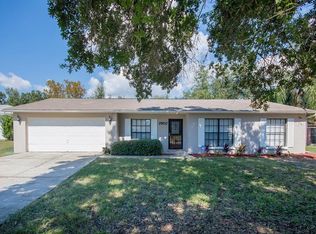 2902 Silver Ridge Dr, Orlando, FL 32818