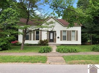 501 Hopkinsville St, Princeton, KY 42445