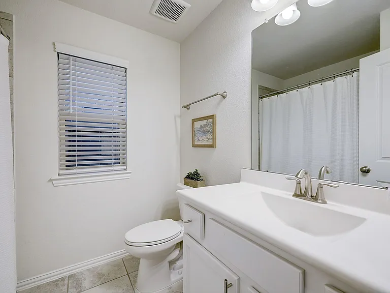 3414 Cabernet Shores Dr — Photo 8