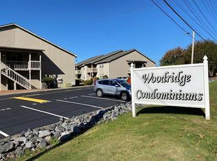 247 Country Club Dr NE APT 9, Concord, NC 28025
