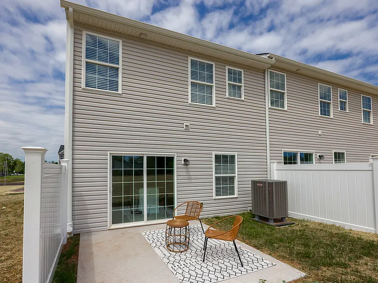 Aspen Ridge Townhomes — Photo 15