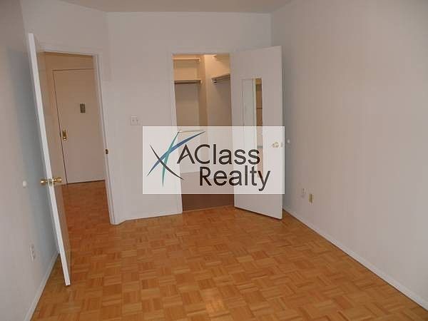 2nd image of 1825 27th Ave APT 3F