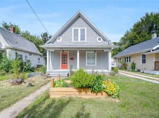 2064 E Grand Ave, Des Moines, IA 50317