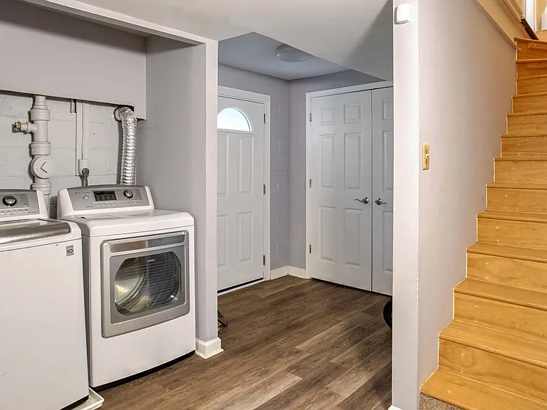 5209 W Maple Shade Ln — Photo 24