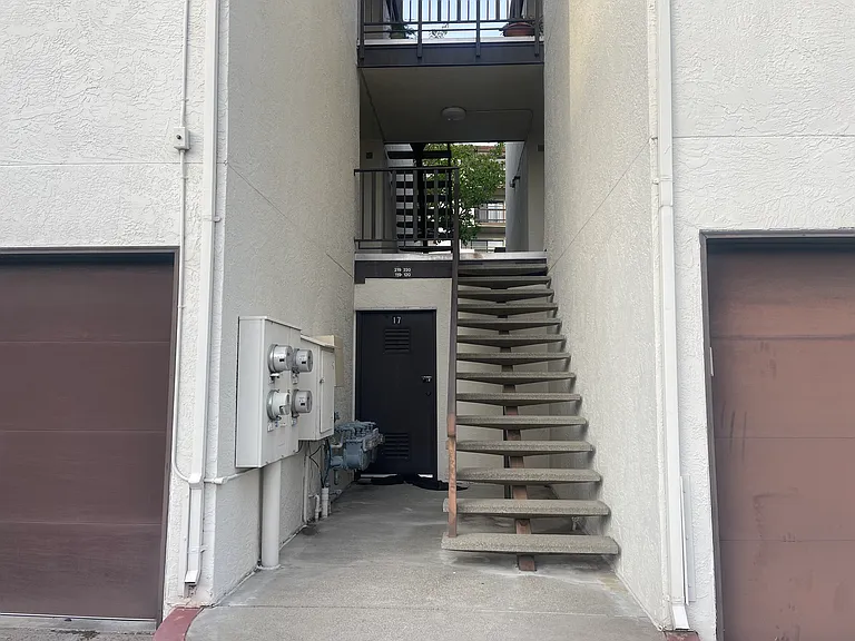 21117 Gary Dr #119 — Photo 49