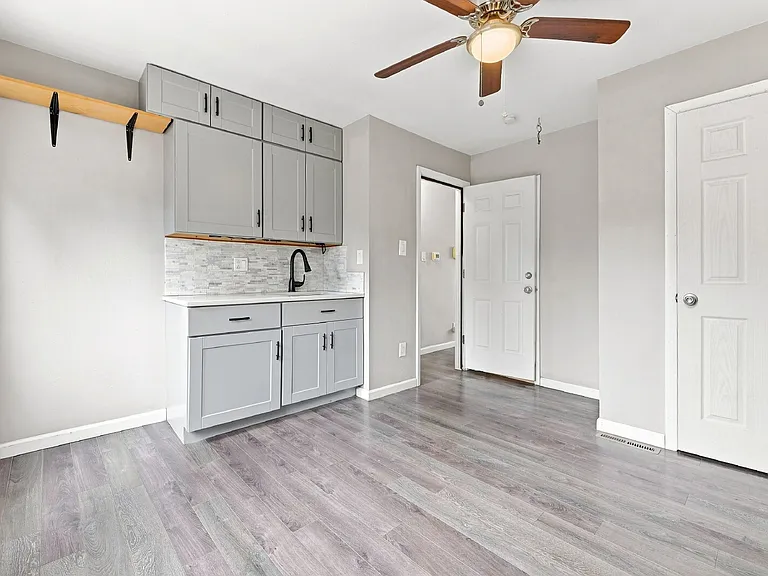 3259 N Adams St — Photo 13