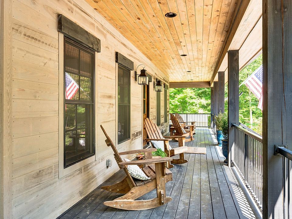 13th image of 1168 Johnny Hall Rd