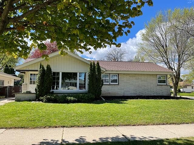 1st image of 2617 E Birchwood Ave
